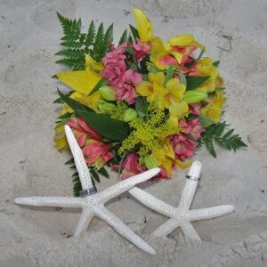 beach wedding flowers by Beach Weddings Alabama