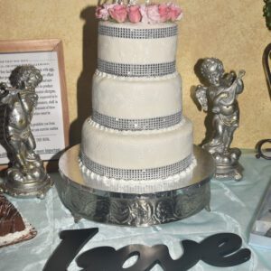 Bling wedding cake by Beach Weddings Alabama