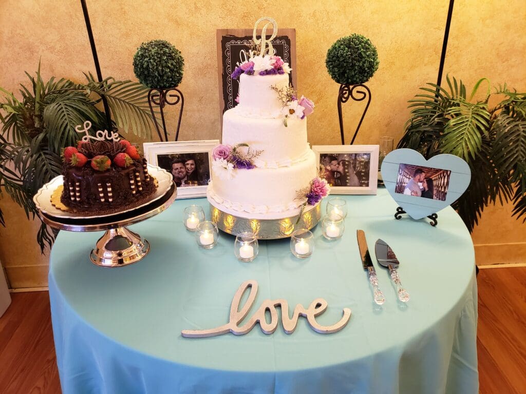 Wedding Cake in Orange Beach - Gulf Shores wedding by Beach Weddings Alabama